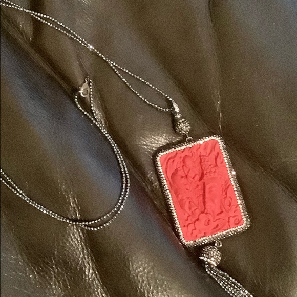 Jewelry - Vintage red carved cinnabar pendant necklace